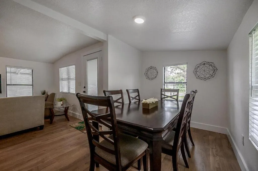 Seminole Heights Beauty Villa Tampa United States